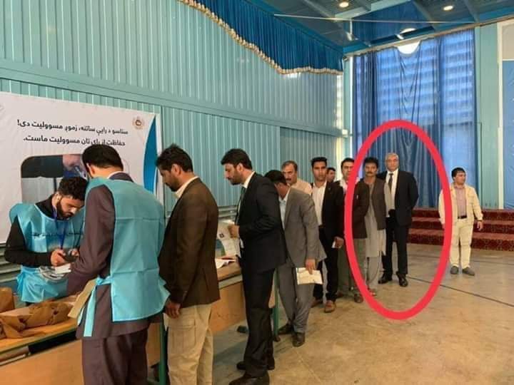 Afghan Election 2019: Chief Justice of Afghanistan was also seen waiting in line to cast his vote 