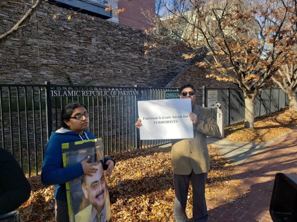 Protests in Washington DC outside Pakistan Embassy by Pakistani Ethnic groups against 26/11 Terrorist Attacks in Mumbai, India